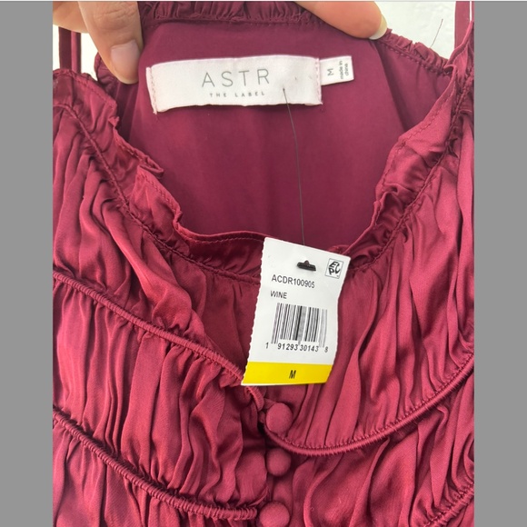 NWT Size M ASTR the Label Zola Midi Dress - Picture 5 of 5